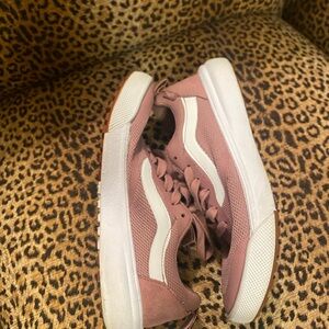 Vans Women's Dusty Pink and White Sneakers